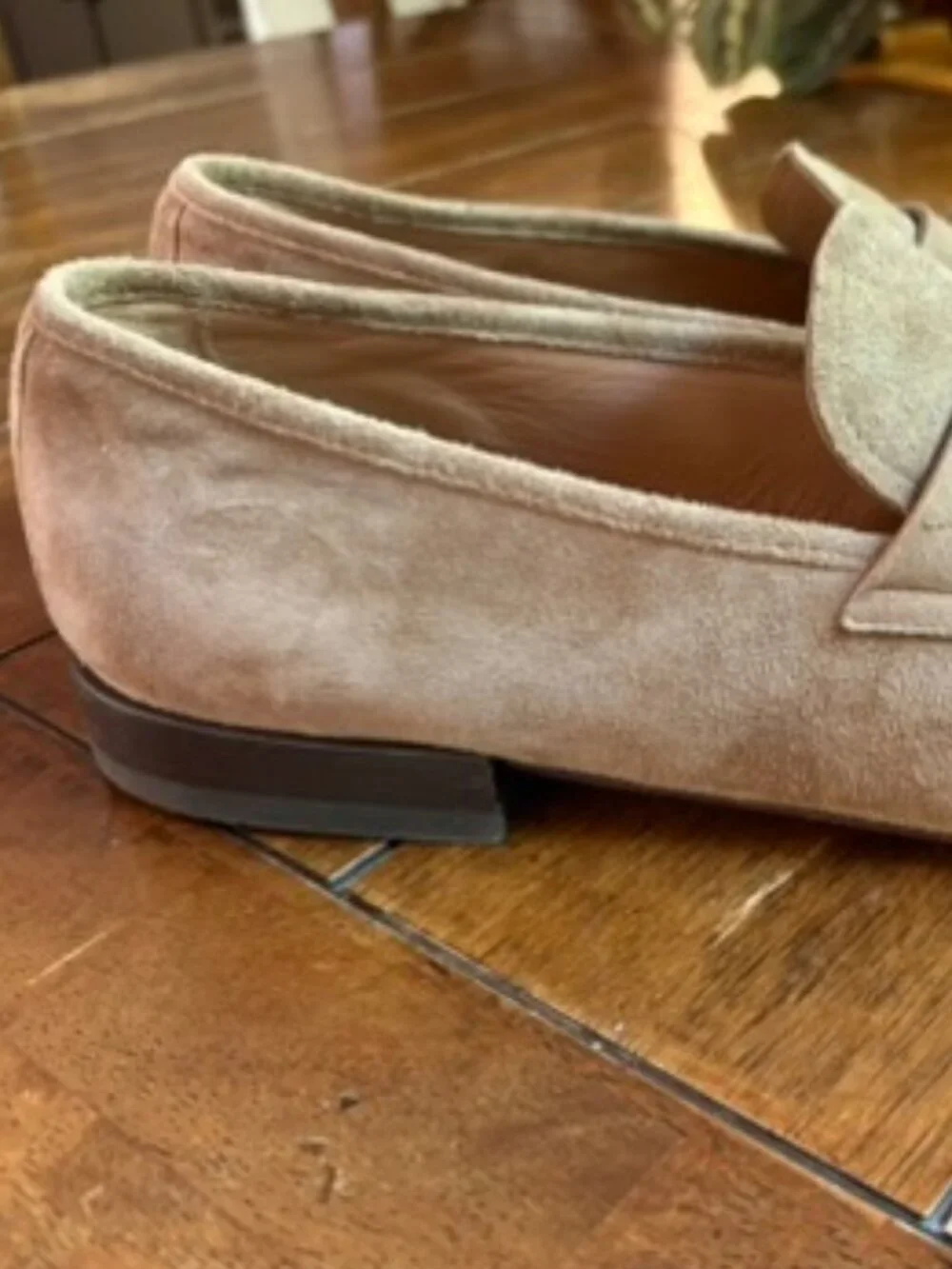 SALVATORE FERRAGAMO Ecru Suede Men's Tasseled Slip-on loafer shoes 10.5 - Picture 4 of 9